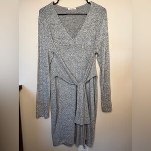 Promesa Heather Gray Long Sleeve Dress